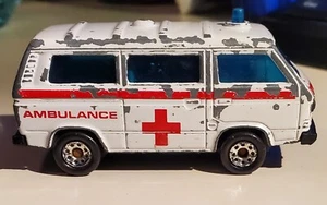 1987 Vintage Matchbox Ambulance Volkswagon Transporter Diecast Toy Vehicle Car - Picture 1 of 11