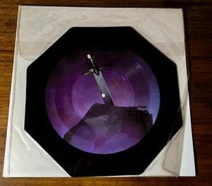 TOTO ~ SHAPED PICTURE DISC ~ GEORGY PORGY - Picture 1 of 6