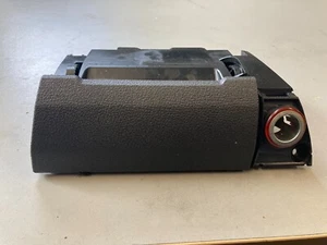VW TOURAN FRONT ASHTRAY STORAGE COMPARTMENT 2011 TO 2015 1T2857961L BOX 249 - Picture 1 of 3