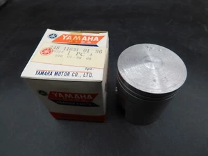 Nuevo de Lote Original Pistón STD Estándar: 69 70 71 Yamaha AT1, DS6 # 248-11631-01-96 - Imagen 1 de 3