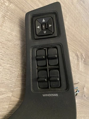 1990-1994 CHRYSLER LEBARON CONVERTIBLE LEFT DRIVER MASTER POWER WINDOW SWITCH OE - Image 1 of 4