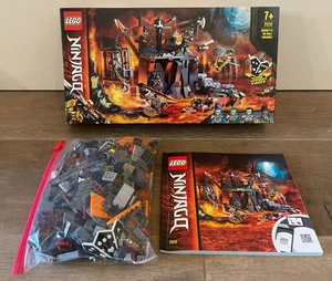 LEGO NINJAGO: Reise zu Den Totenkopfverliesen (71717) - Bild 1 von 1