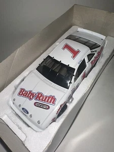 Jeff Gordon #1 - Baby Ruth - 1992 Ford T-Bird - 1:24 Scale NASCAR Die Cast Car - Picture 1 of 5