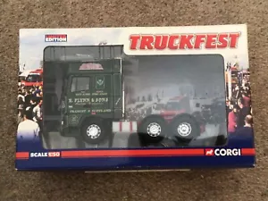 Corgi Modern Truck CC13244 DAF XF 95 Truckfest Tractor Unit R FLYNN & SONS 1:50 - Picture 1 of 3