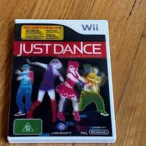 Just Dance - Lenticular Cover Insert Included - Nintendo Wii Game PAL - Picture 1 of 8