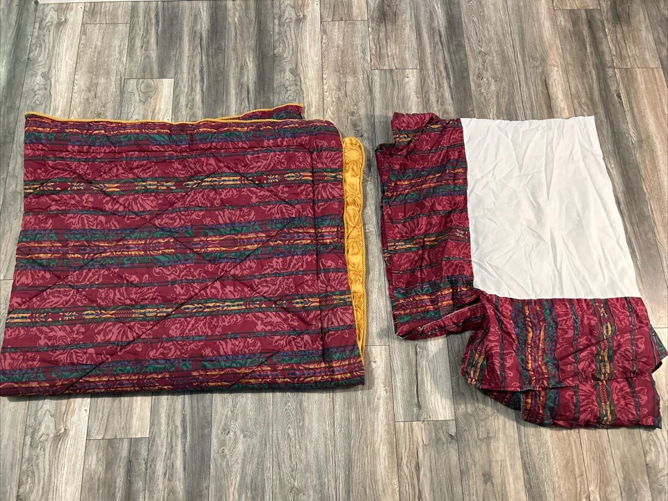 Vintage Cannon Colorful Comforter & Bed Skirt Queen/Full Made in USA 84 by 74 - Image 1 of 4