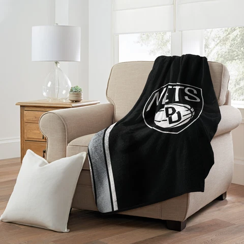 Northwest NBA Brooklyn Nets Sherpa Throw Blanket Cover