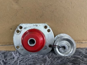 Pontiac GTO 2004-2006 inserto de montaje de transmisión de poliuretano P9166 OEM ST8 - Imagen 1 de 11