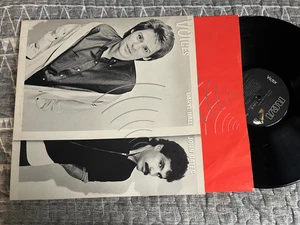 DARYL HALL JOHN OATES VOICES ORIG VINYL LP  NM-/VG++ - Picture 1 of 5