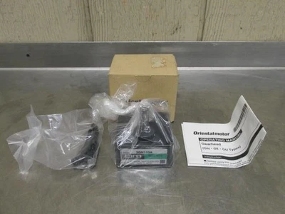 Oriental Motor 2GN15SA Gear Reduction Box Speed Reducer Gearbox - Image 1 of 4