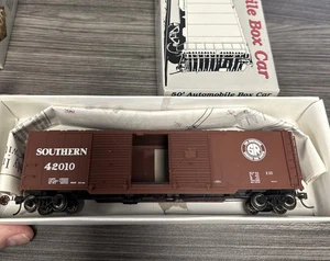 Proto 2000 HO RTR #8419 50’ Automobile Box Car #42010 SOU NIB - Picture 1 of 9