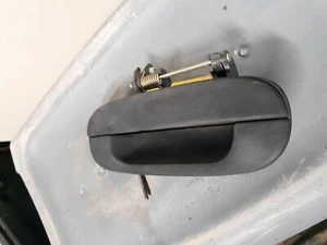 02-09 GMC ENVOY CHEVY TRAILBLAZER RIGHT REAR EXTERIOR DOOR HANDLE - Foto 1 di 3