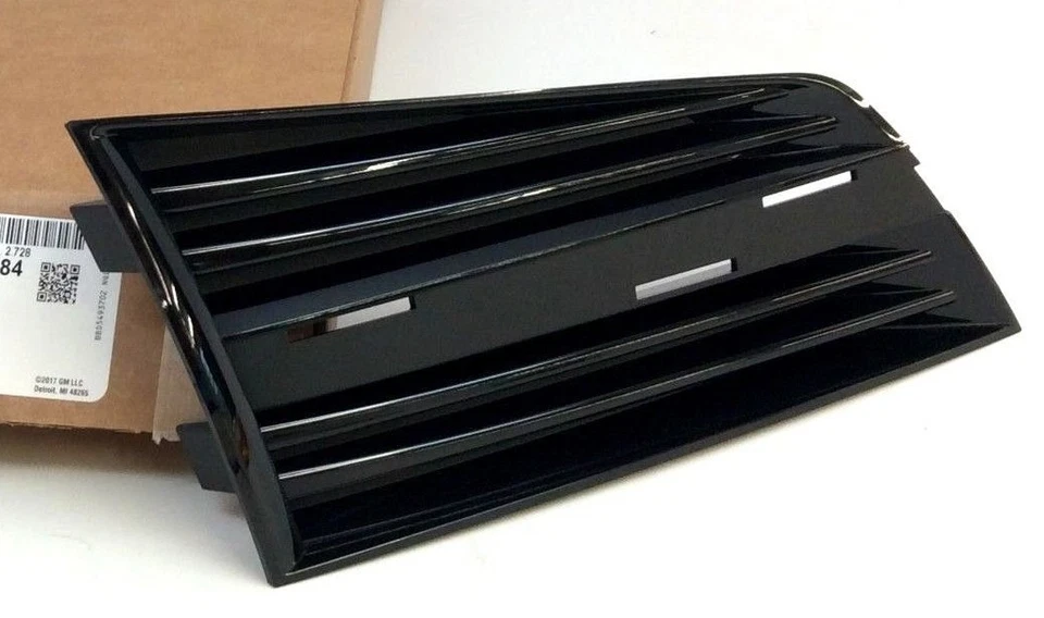 Cadillac ATS 2015-2017 lado del pasajero antiniebla bisel moldeado nuevo OEM 23230584 Foto 1 de 3