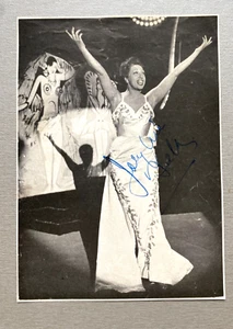 JOSEPHINE BAKER (†1975)  original signed Programmblatt 13x18 Autogramm - Bild 1 von 2