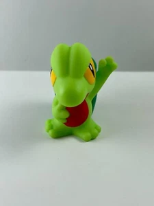 Pokemon Kids Treecko Finger Puppet Figura Juguete 2005 Bandai Nintendo Jarro PSA - Imagen 1 de 2