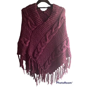 Weicher klobiger gewebter warmer Poncho, Medium - Bild 1 von 3