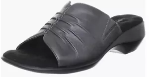 Walking Cradles Womens Lester Comfort Slipper, Pewter Leather 10M - Picture 1 of 5