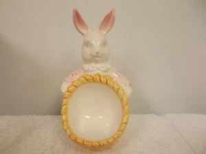 Estatuilla de Colección Silvestri Celebraciones Hembra Conejo Conejo Conejo Conejo Portahuevos de Pascua Estatua - Imagen 1 de 6
