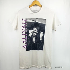 AALIYAH Women's Licensed 90s R&B Music Fan Off-White T-Shirt NWT [S] - Picture 1 of 5