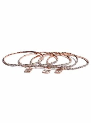 Nuovo GUESS Set Di 5 Argento + Oro 2 Tono Pave Elasticizzato Aperto Ciondoli - Immagine 1 di 2