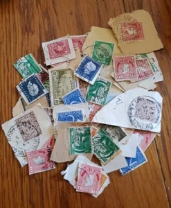 Vintage Wartime Stamp Mix - Picture 1 of 2