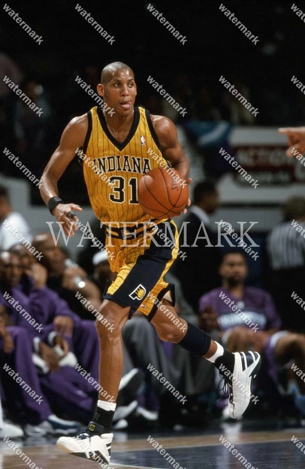 GI7 Reggie Miller Indiana Pacers Fast Break 8x10 11x14 16x20 Photo - Image 1 of 1