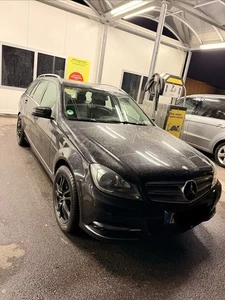 Mercedes-Benz C 180 T CGI BlueEfficiency (2012) - Bild 1 von 17