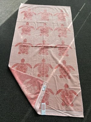 CARO Home  Beach Towel 36"x68"  TURTLE Pink Coral NEW! - Image 1 of 4