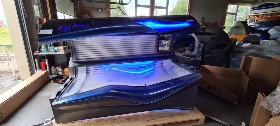 Ergoline Avantgarde 600 Profi Solarium Sonnenbank                   Porta de sol - Image 1 of 2