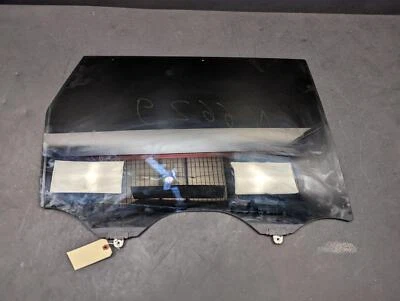 Стекло заднего правого окна двери 2017 Nissan Pathfinder 82300-3KA1A 2013–2019 2020 - Изображение 1 из 4