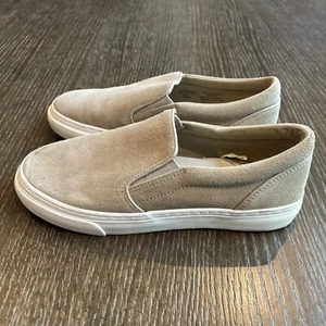 GAP Shoes Womens 8 Casual Comfort Slip On Shoe Tan Leather Round Toe - Picture 1 of 11