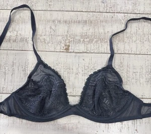 Free People Embrace Lace Underwire Triangle Bra 32B Storm F009O877S. FP4 - Picture 1 of 4
