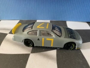 Hot Wheels Racing2000 NASCAR Test Track Seri #17 Matt Kenseth DeWalt Ford Taurus - Picture 1 of 2