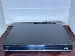 Toshiba HD-D3 HD DVD Reproductor - Sin Control Remoto - Probado y Funciona - Imagen 1 de 6