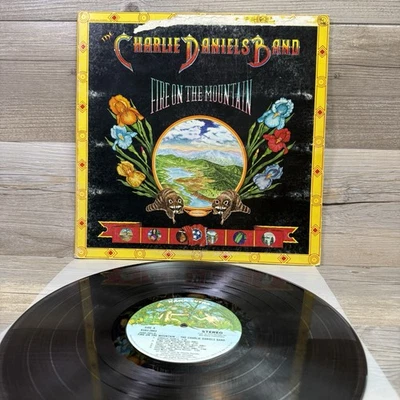 The Charlie Daniels Band – Fire On The Mountain (Record, 1974) KSBS 2603 LP - Image 1 of 4