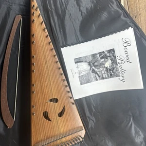 SongBird Dulcimer Bower Psaltery Jerry Ann Wilson With Bow, Manual, And Case - Picture 1 of 6