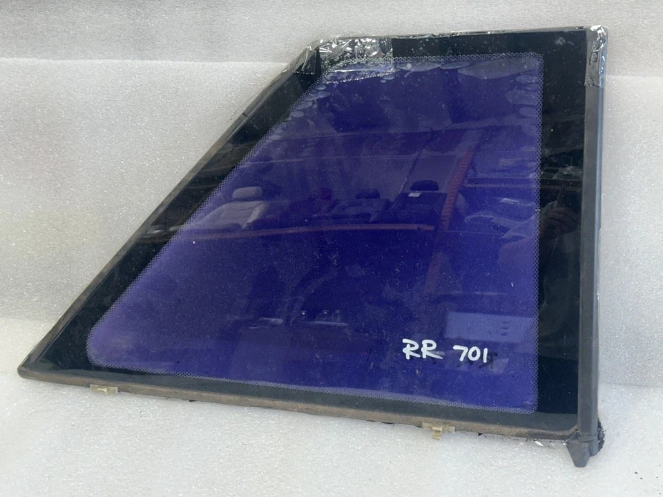 1987 TOYOTA CELICA LADO DIREITO DO PASSAGEIRO TRASEIRO QUARTO JANELA DE VIDRO CUPÊ - Imagem 1 de 4