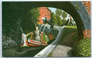 Postcard Cropredy Lock Oxford Canal Summertime Narrow boat Oxfordshire - Picture 1 of 2