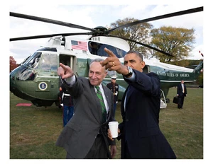 Político Chuck Schumer 2013 y el presidente Barack Obama - Foto 8x10 en 8,5" x 11 - Imagen 1 de 1