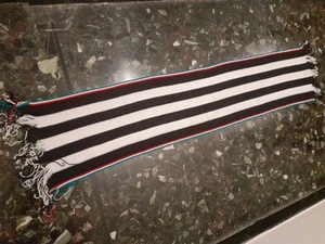 SCIARPA SCARF VINTAGE '80 CALCIO JUVENTUS PANNO BIANCONERO BORDO TRICOLORE - Foto 1 di 2