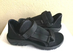 UGG / TEVA COLLAB ALL GENDER BLACK SHEEPSKIN SPORTY SANDALS US WOMEN 8 / MEN 6 - Picture 1 of 5