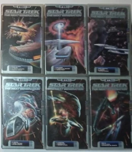Vhs Star Trek The Next Generation 2.7 3.1 3.2 3.3 3.4 3.5 Prima Edizione 2000 - Foto 1 di 14