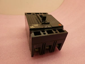 GENERAL ELECTRIC TEC36015 CIRCUIT BRAKER 3 POLE 600VAC / 15 AMPS - Picture 1 of 5