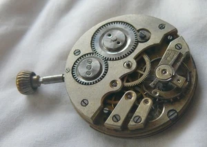 UHRWERK TASCHENUHR - 42MM DURCHMESSER - FÜR REPARATUR ODER TEILE - HANDAUFZUG -  - Bild 1 von 5