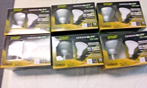 12 Green Watt LED BR30 Warm White Flood 3000K Light Bulbs (6 - 2 Bulb Packs) New - Picture 1 of 6