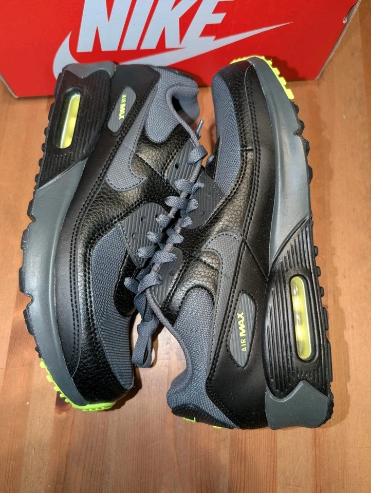 Nike Air Max 90 Next Nature Volt GSHJ9206-001 / Black Neon 40 - Image 1 of 4