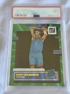 Chet Holmgren 2022 Donruss #202 (PSA 9-Mint) Rated Rookie Green Holo Laser (RC) - Bild 1 von 3