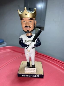2008 MILWAUKEE BREWERS PRINCE FIELDER CROWN SGA BOBBLEHEAD No Box - Picture 1 of 3