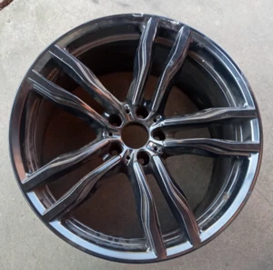 Genuine BMW X5M F85 X6M F86 Rear Wheel 2284653 M612 BLACK 21 inch - Picture 1 of 3