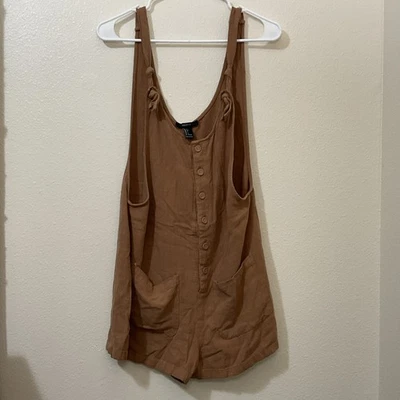 Mameluco grande Forever 21 para mujer marrón mezcla de lino corbata hombro botón delantero boho Foto 1 de 4